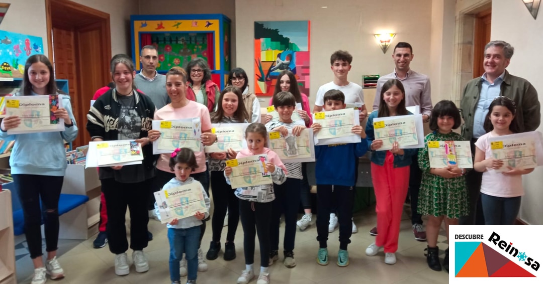 ENTREGADOS LOS PREMIOS DE LOS CONCURSOS DE LITERATURA EN TRES LÍNEAS Y MARCAPÁGINAS